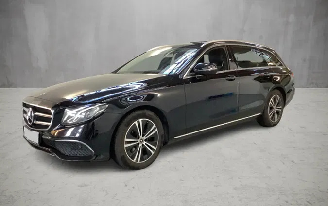 mercedes benz klasa e Mercedes-Benz Klasa E cena 110085 przebieg: 171000, rok produkcji 2019 z Rybnik